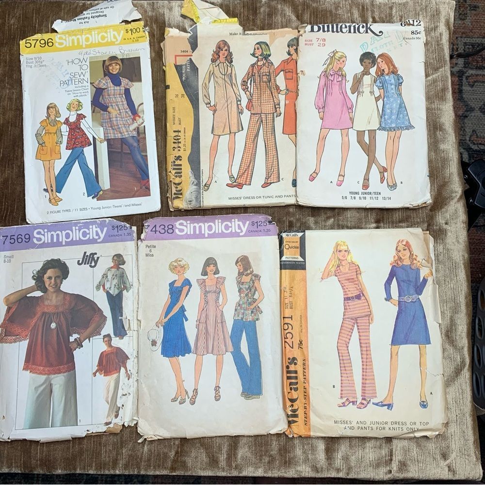 Set of 6 Vintage Sewing Patterns